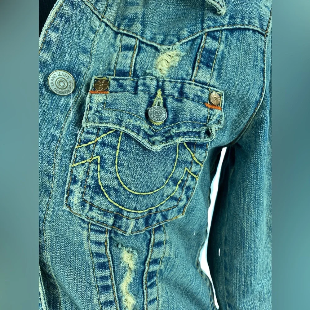 SOLD 😁 True Religion Distressed Denim Jacket - Picture 9 of 12